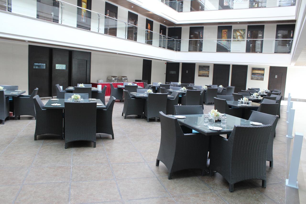 Hotel Grand Visava Лонавла Екстер'єр фото